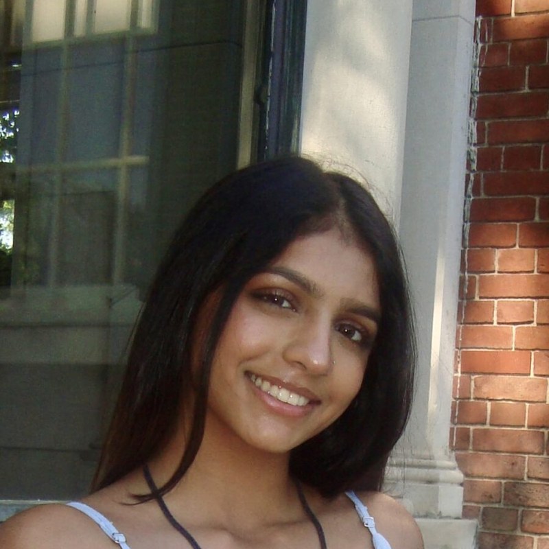 Portrait of Pooja Patel